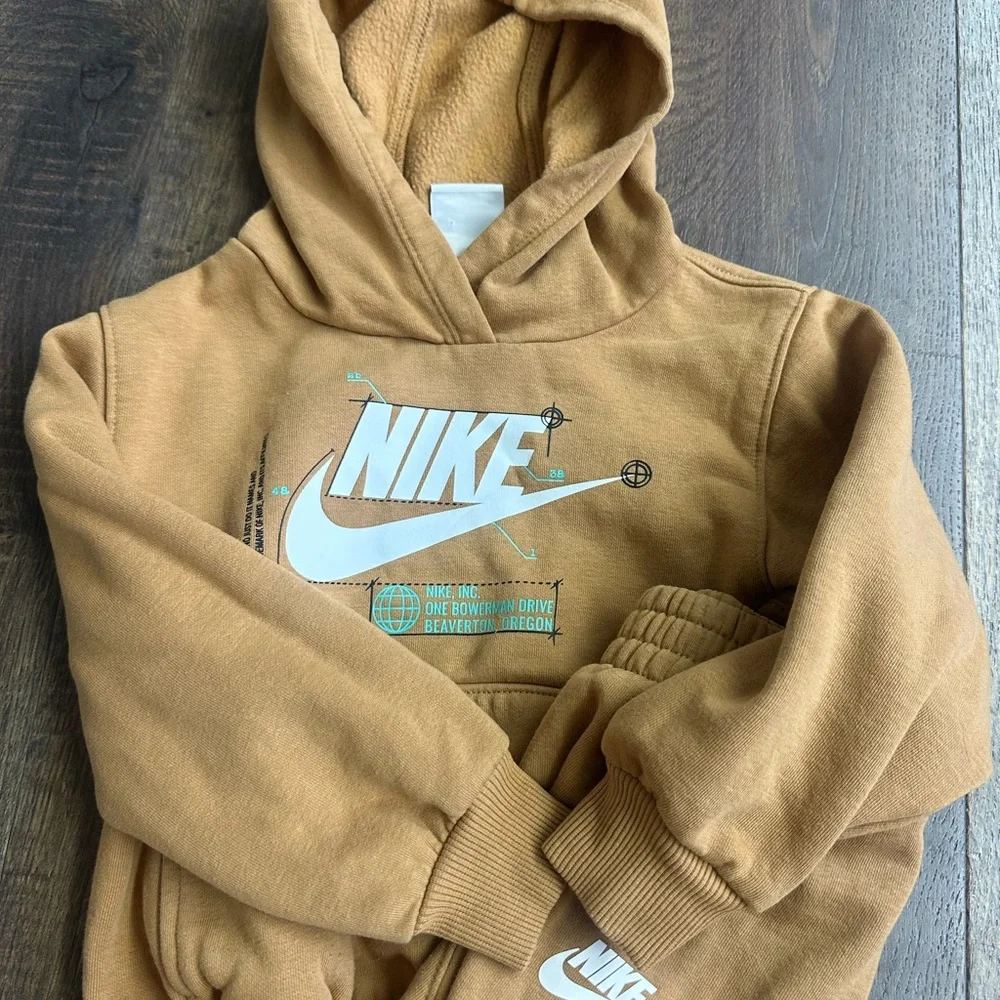 Nike Kids Brown/Tan Hoodie & Jogger Set